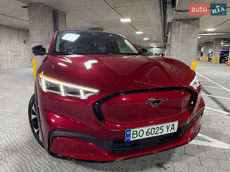 Позашляховик / Кросовер Ford Mustang Mach-E 2021 в Тернополі