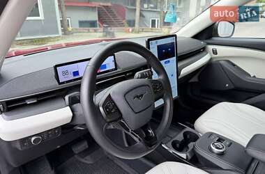 Внедорожник / Кроссовер Ford Mustang Mach-E 2021 в 