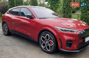 Внедорожник / Кроссовер Ford Mustang Mach-E 2022 в 