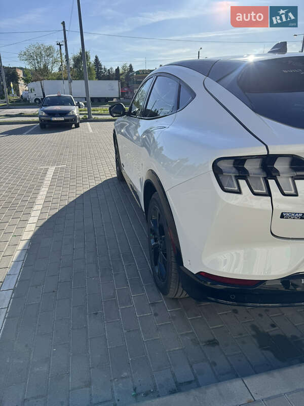 Внедорожник / Кроссовер Ford Mustang Mach-E 2023 в Львове
