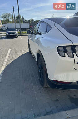 Внедорожник / Кроссовер Ford Mustang Mach-E 2023 в 