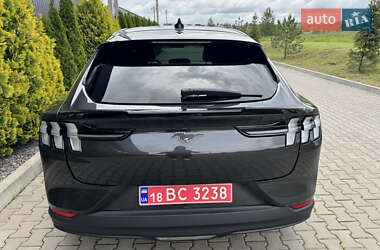Внедорожник / Кроссовер Ford Mustang Mach-E 2022 в 