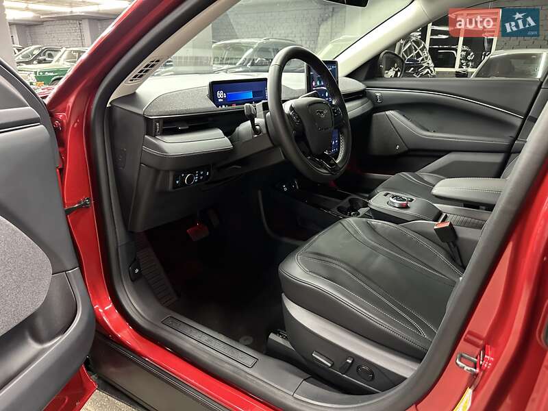 Внедорожник / Кроссовер Ford Mustang Mach-E 2024 в Харькове