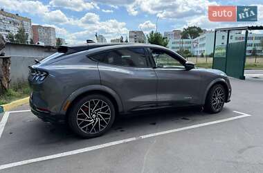 Внедорожник / Кроссовер Ford Mustang Mach-E 2023 в 