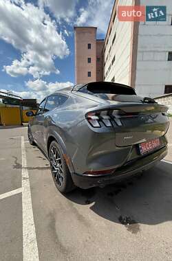 Внедорожник / Кроссовер Ford Mustang Mach-E 2023 в 