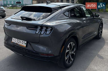 Внедорожник / Кроссовер Ford Mustang Mach-E 2021 в 