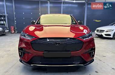 Внедорожник / Кроссовер Ford Mustang Mach-E 2021 в 