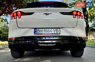 Внедорожник / Кроссовер Ford Mustang Mach-E 2021 в 