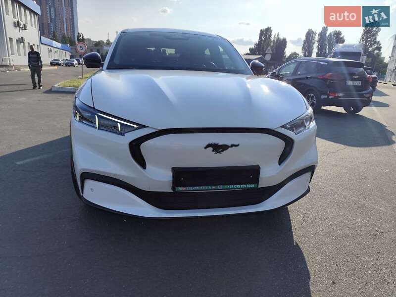 Позашляховик / Кросовер Ford Mustang Mach-E 2023 в Києві
