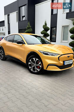 Внедорожник / Кроссовер Ford Mustang Mach-E 2022 в 