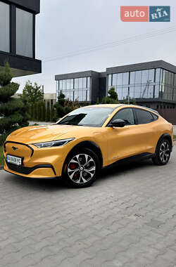 Внедорожник / Кроссовер Ford Mustang Mach-E 2022 в 