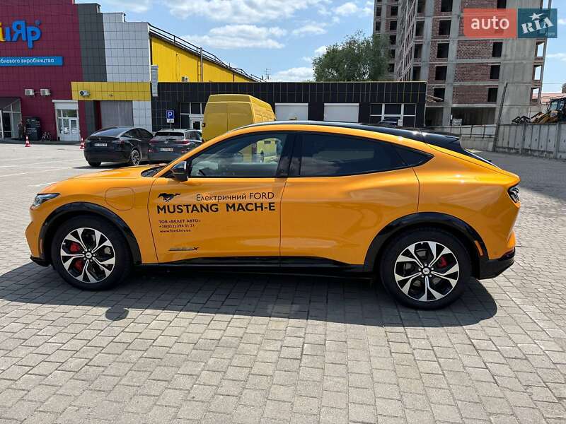 Внедорожник / Кроссовер Ford Mustang Mach-E 2023 в Львове