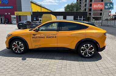 Позашляховик / Кросовер Ford Mustang Mach-E 2023 в 