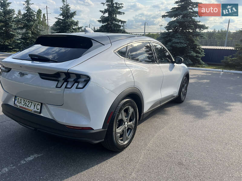 Позашляховик / Кросовер Ford Mustang Mach-E 2022 в Києві