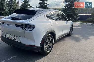 Позашляховик / Кросовер Ford Mustang Mach-E 2022 в 