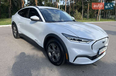 Позашляховик / Кросовер Ford Mustang Mach-E 2022 в 