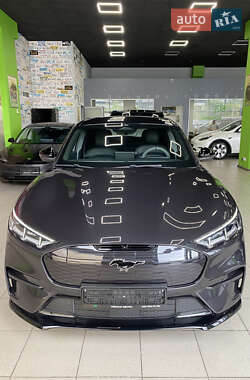 Внедорожник / Кроссовер Ford Mustang Mach-E 2021 в 