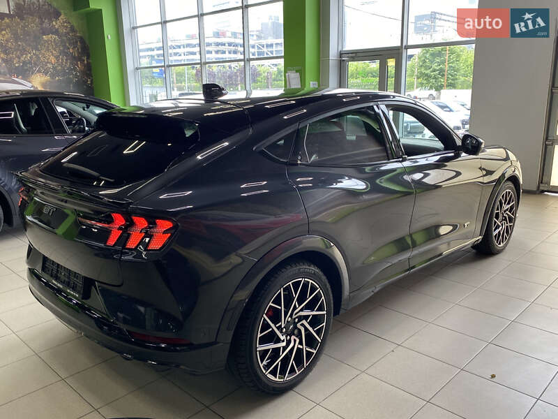 Внедорожник / Кроссовер Ford Mustang Mach-E 2021 в Киеве