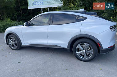 Внедорожник / Кроссовер Ford Mustang Mach-E 2021 в 