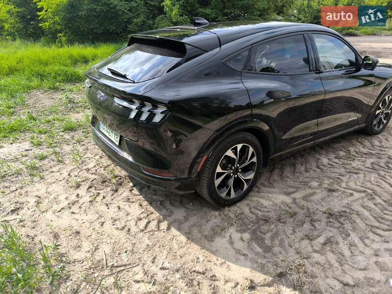 Внедорожник / Кроссовер Ford Mustang Mach-E 2021 в Киеве