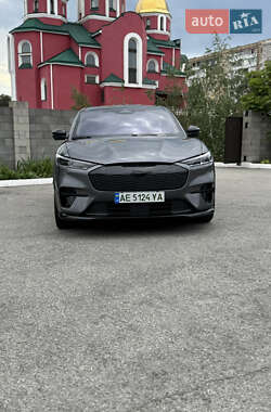Внедорожник / Кроссовер Ford Mustang Mach-E 2022 в 