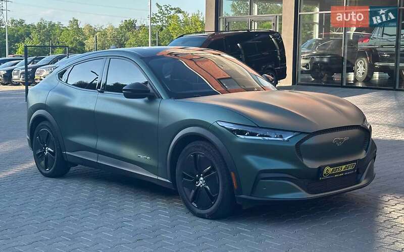 Ford Mustang Mach-E 2021