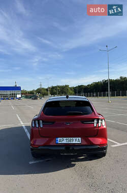 Внедорожник / Кроссовер Ford Mustang Mach-E 2021 в 