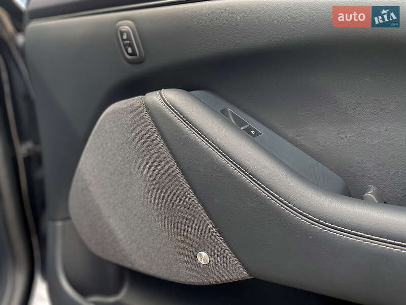 Внедорожник / Кроссовер Ford Mustang Mach-E 2021 в Киеве фото 47 Внедорожник / Кроссовер Ford Mustang Mach-E 2021 в Киеве