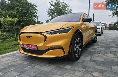 Внедорожник / Кроссовер Ford Mustang Mach-E 2022 в 