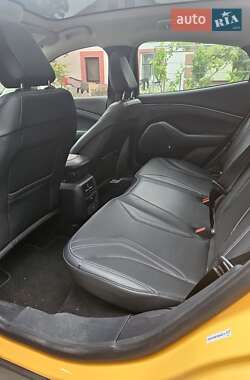 Внедорожник / Кроссовер Ford Mustang Mach-E 2022 в 