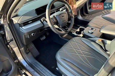 Внедорожник / Кроссовер Ford Mustang Mach-E 2021 в 