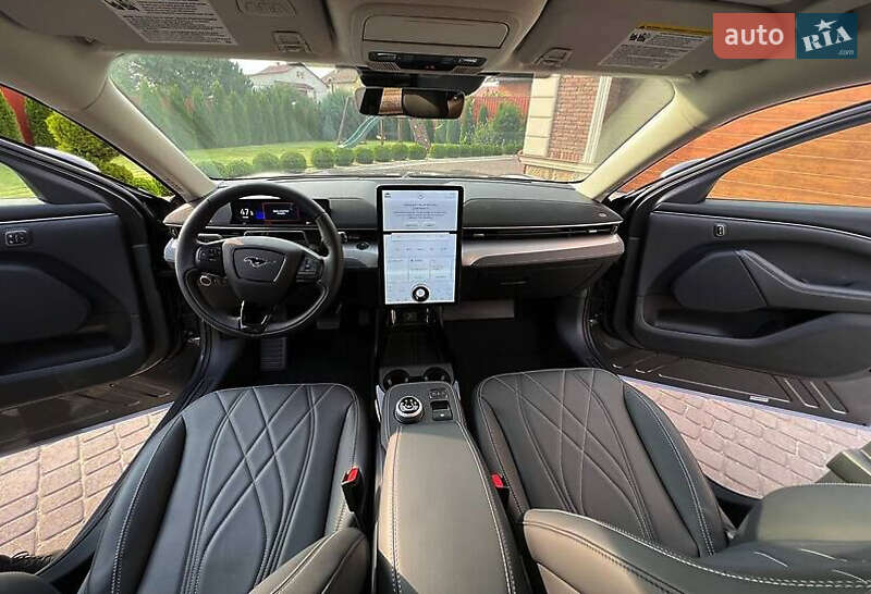 Позашляховик / Кросовер Ford Mustang Mach-E 2021 в Києві фото 16 Позашляховик / Кросовер Ford Mustang Mach-E 2021 в Києві