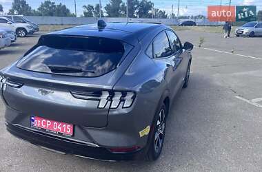 Позашляховик / Кросовер Ford Mustang Mach-E 2021 в 