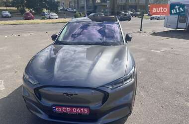 Позашляховик / Кросовер Ford Mustang Mach-E 2021 в 