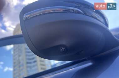 Позашляховик / Кросовер Ford Mustang Mach-E 2021 в 