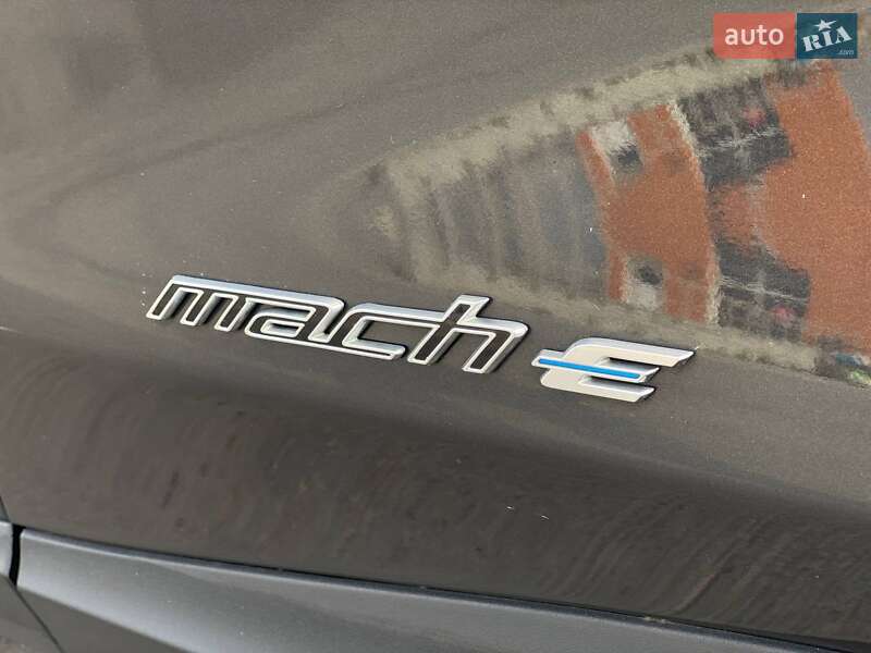 Позашляховик / Кросовер Ford Mustang Mach-E 2021 в Києві
