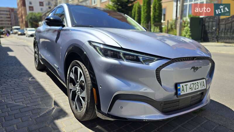 Позашляховик / Кросовер Ford Mustang Mach-E 2022 в Івано-Франківську