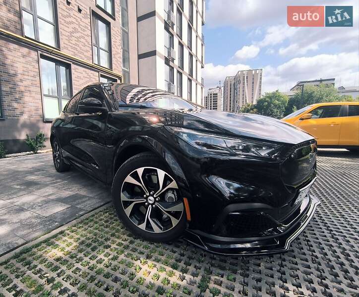Позашляховик / Кросовер Ford Mustang Mach-E 2023 в Львові