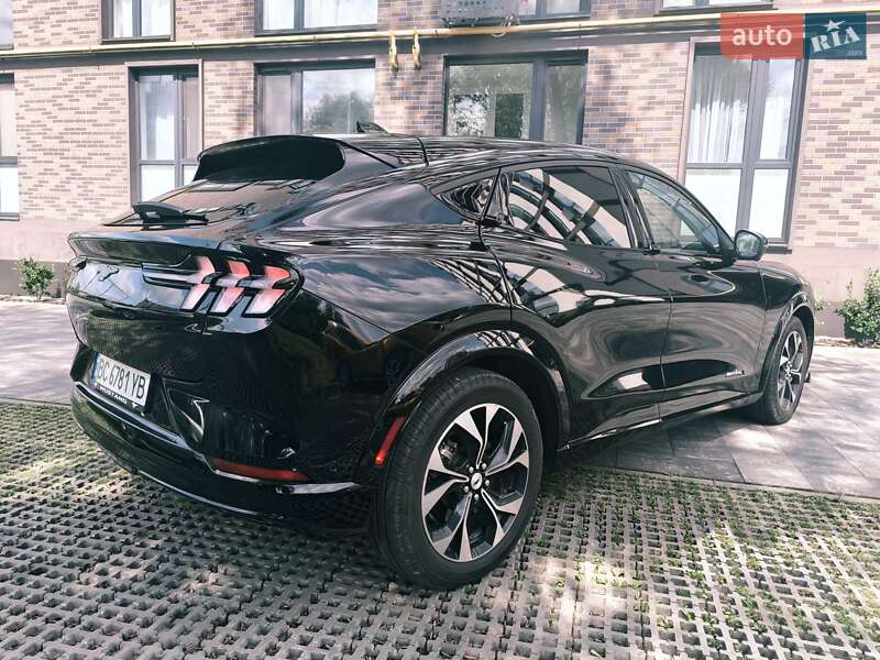 Позашляховик / Кросовер Ford Mustang Mach-E 2023 в Львові