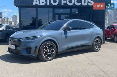 Позашляховик / Кросовер Ford Mustang Mach-E 2023 в 