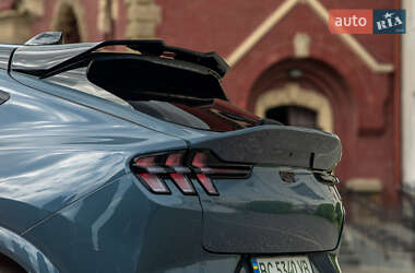 Внедорожник / Кроссовер Ford Mustang Mach-E 2022 в 