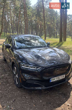Позашляховик / Кросовер Ford Mustang Mach-E 2022 в 
