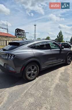 Внедорожник / Кроссовер Ford Mustang Mach-E 2021 в 