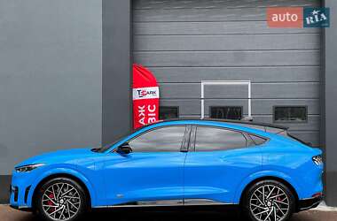 Позашляховик / Кросовер Ford Mustang Mach-E 2022 в 