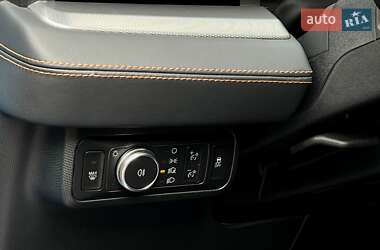 Позашляховик / Кросовер Ford Mustang Mach-E 2022 в 