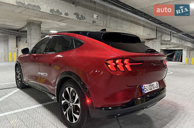 Внедорожник / Кроссовер Ford Mustang Mach-E 2021 в 