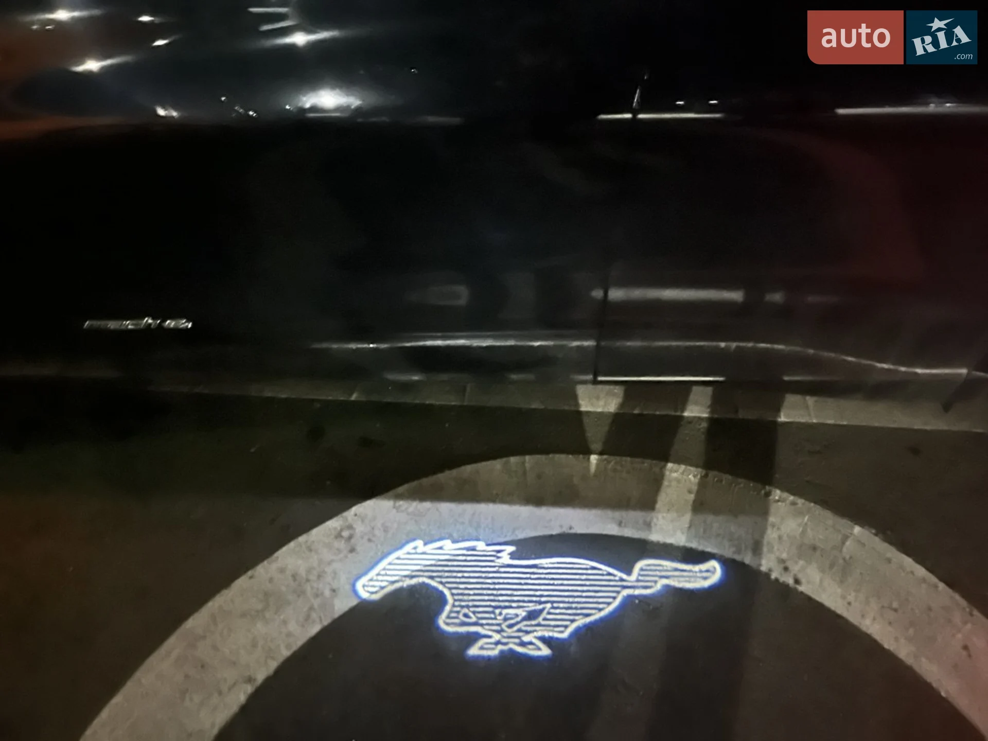 2022 Ford Mustang Mach-E - мініатюра 16