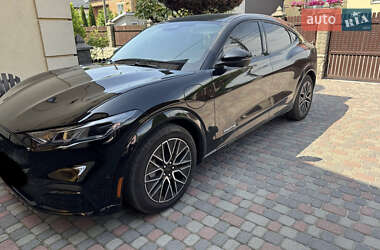 Позашляховик / Кросовер Ford Mustang Mach-E 2024 в Мостиській