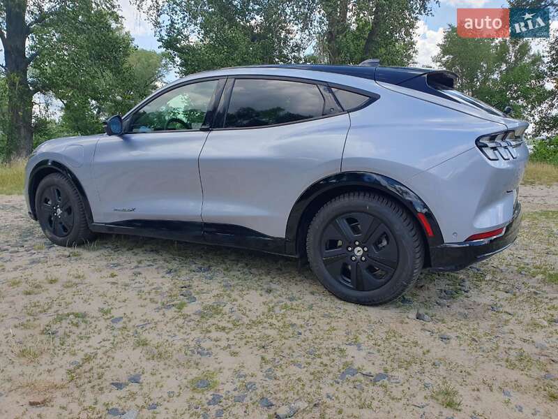 Внедорожник / Кроссовер Ford Mustang Mach-E 2022 в Киеве фото 12 Внедорожник / Кроссовер Ford Mustang Mach-E 2022 в Киеве