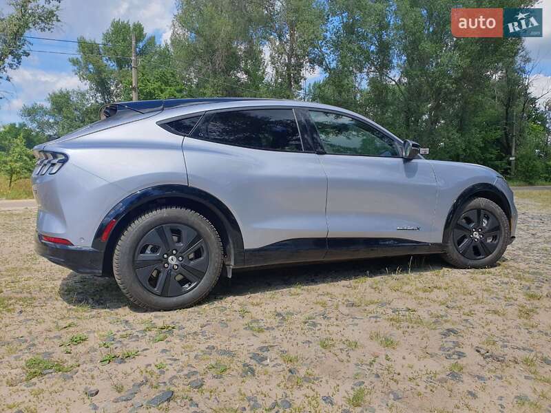 Внедорожник / Кроссовер Ford Mustang Mach-E 2022 в Киеве фото 17 Внедорожник / Кроссовер Ford Mustang Mach-E 2022 в Киеве